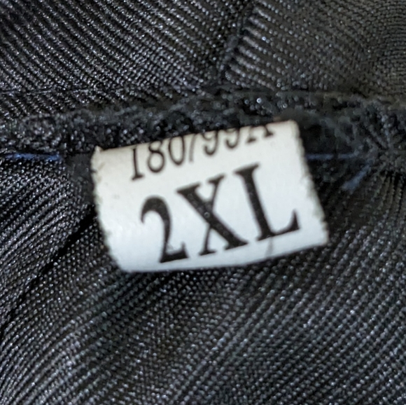 Alternative silk pleated black mini skirt - Picture 3 of 3